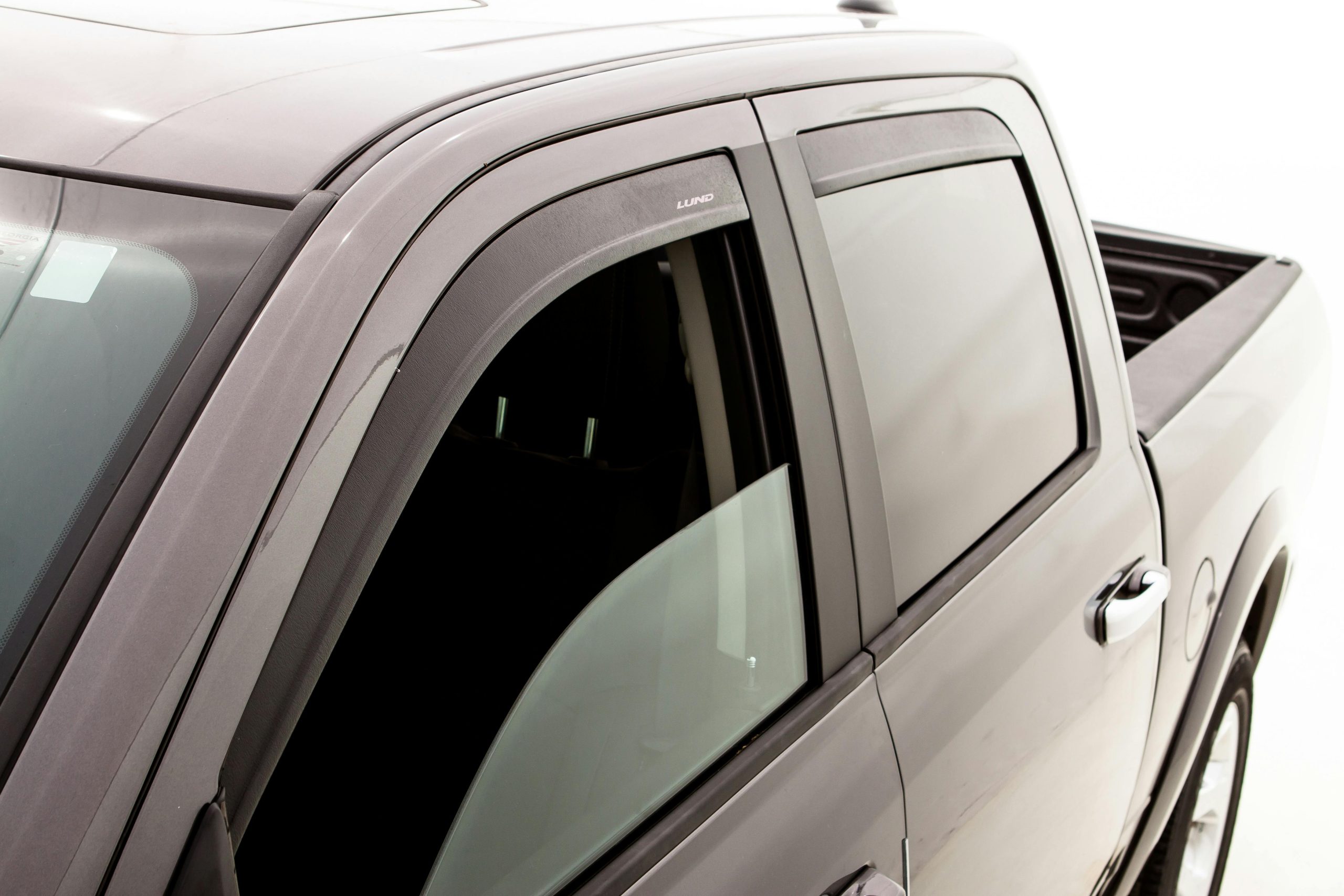 AVS 1774004 Ventvisor Deflector; Matte Black; Low Profile; In-Channel Mount; 4 pc.