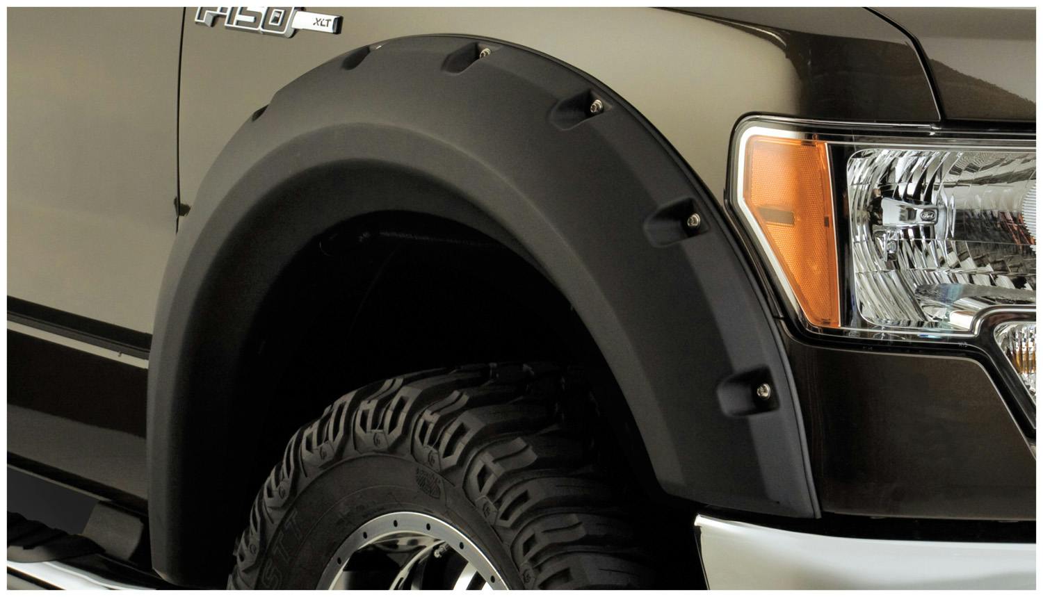 Bushwacker 20071-02 Fender Flares Max Pocket Style 2Pc Front