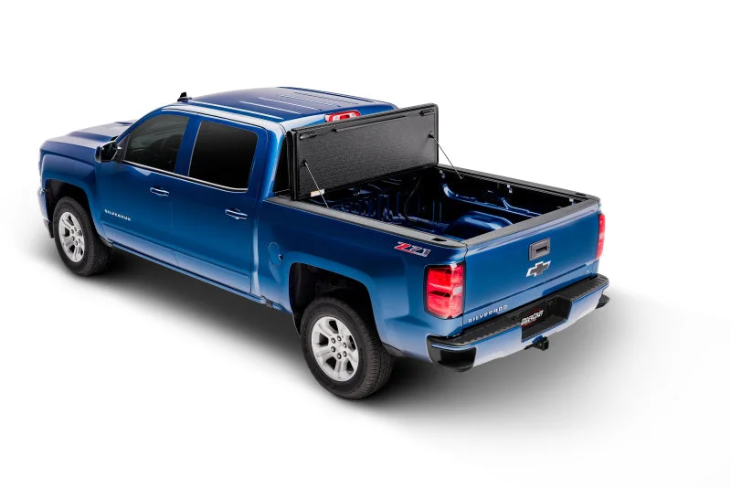 UnderCover Flex Folding Tonneau Cover 5’9″ Fits 2007-13 Silverado/Sierra No Caps