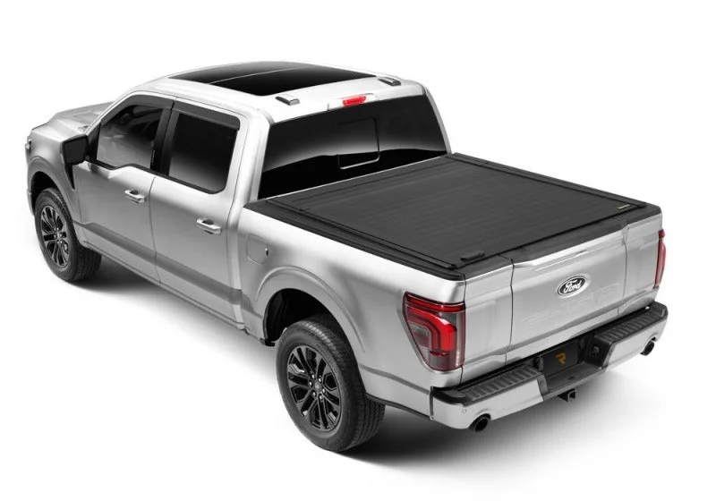 RealTruck 15-20 Ford F-150 SuperCrew/SuperCab 5.5ft Bed RetraxPRO EZ-Off FRC-4000
