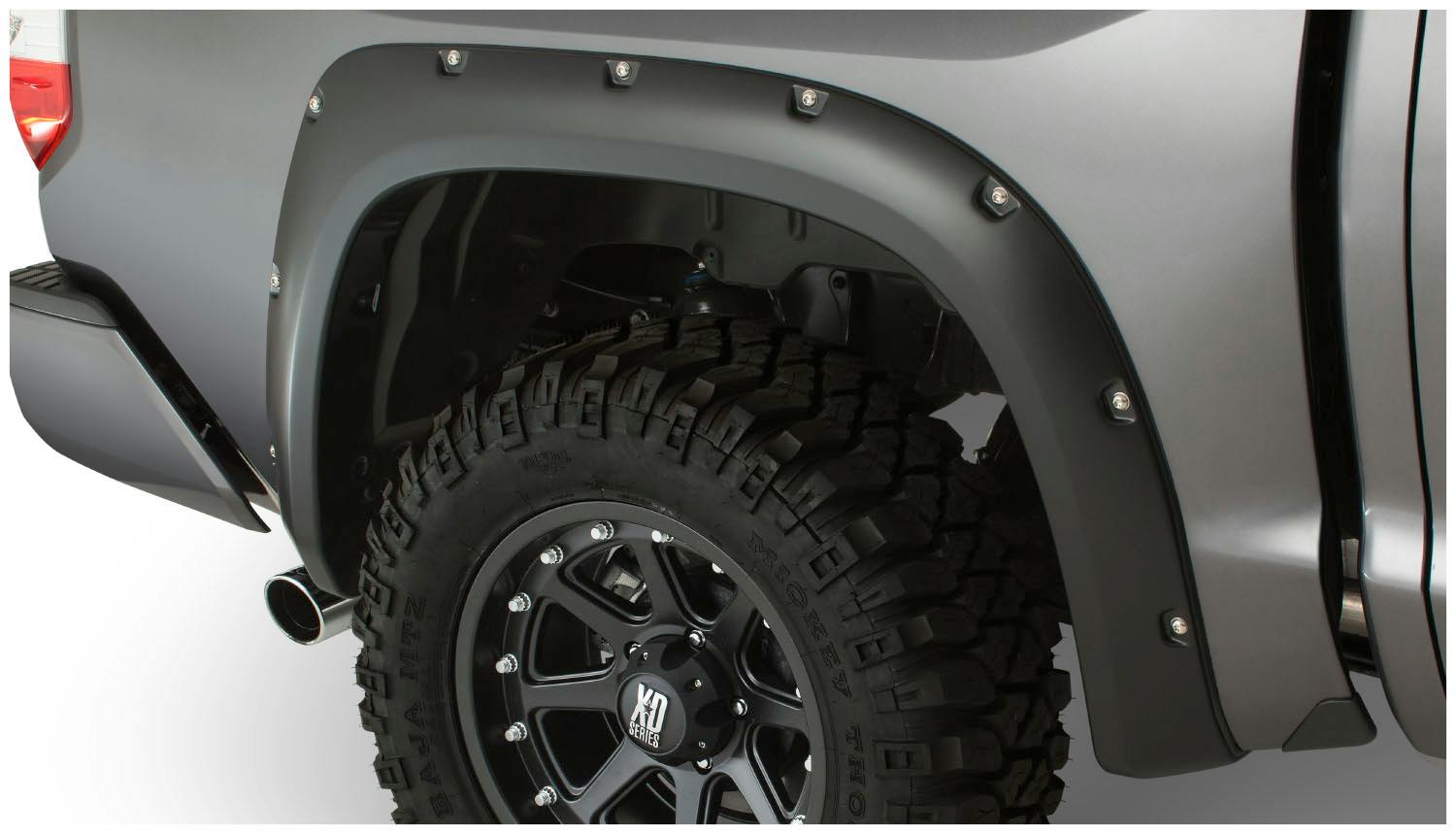 Bushwacker 30040-02 Fender Flares Pocket Style 2Pc Rear
