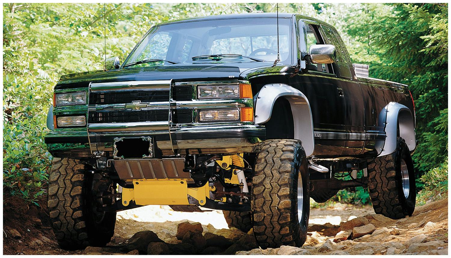 Bushwacker 40010-11 Fender Flares Cutout Style 2Pc Rear