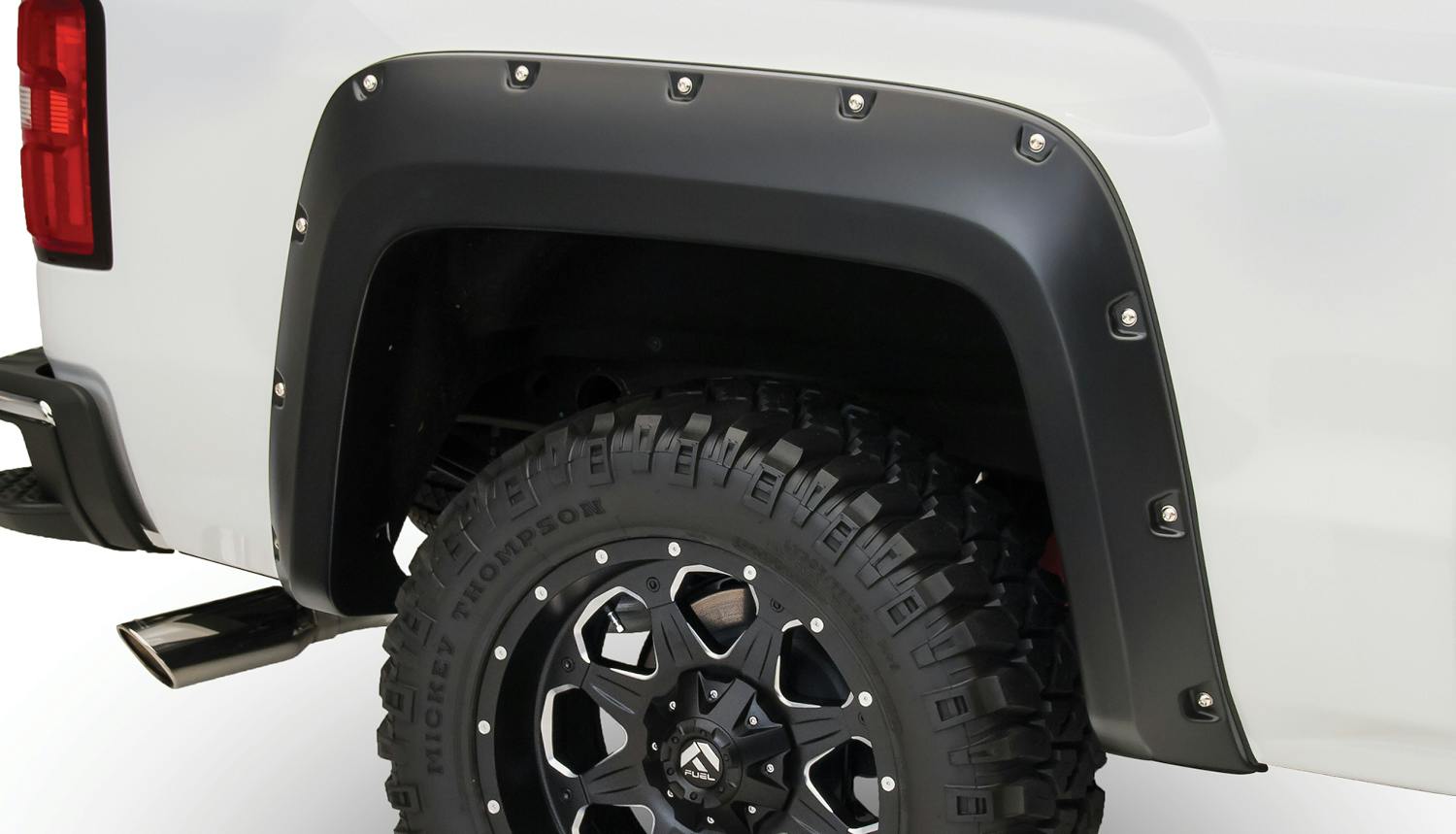 Bushwacker 40122-02 Fender Flares Pocket Style 2Pc Rear