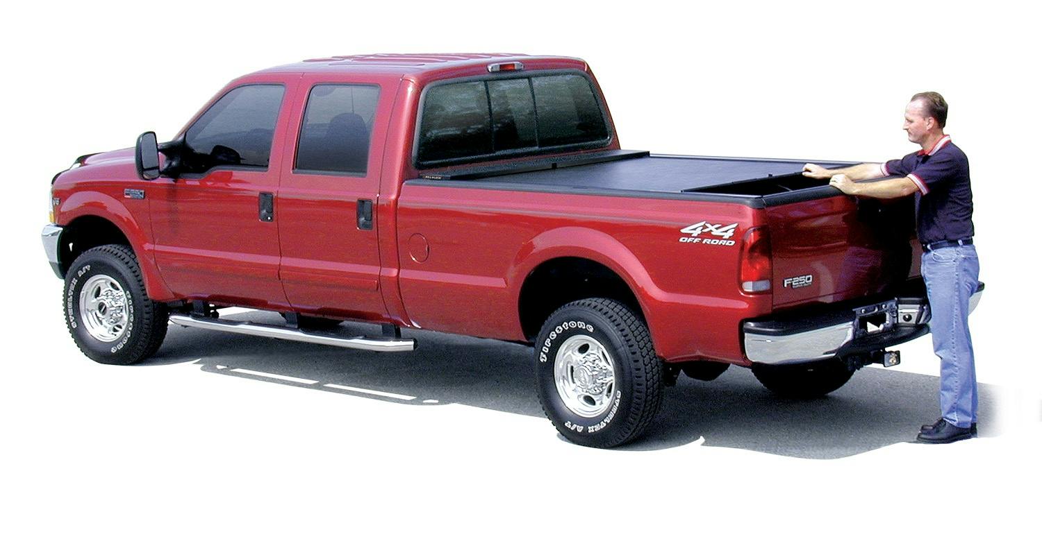 Roll-N-Lock LG107M M-Series - 99-07 F-250/F-350, 6.8'