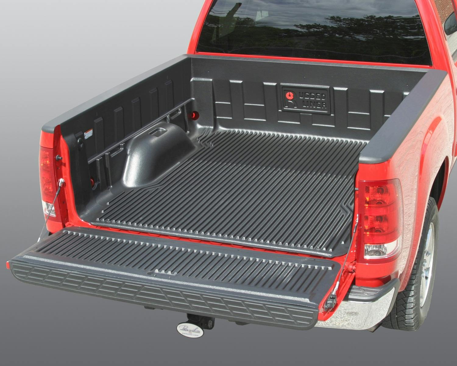 Rugged Liner C55OR07 Over Rail Bedliner 07-13 Slverado 1500 5' 9 w/out CMS w/out Bed Caps