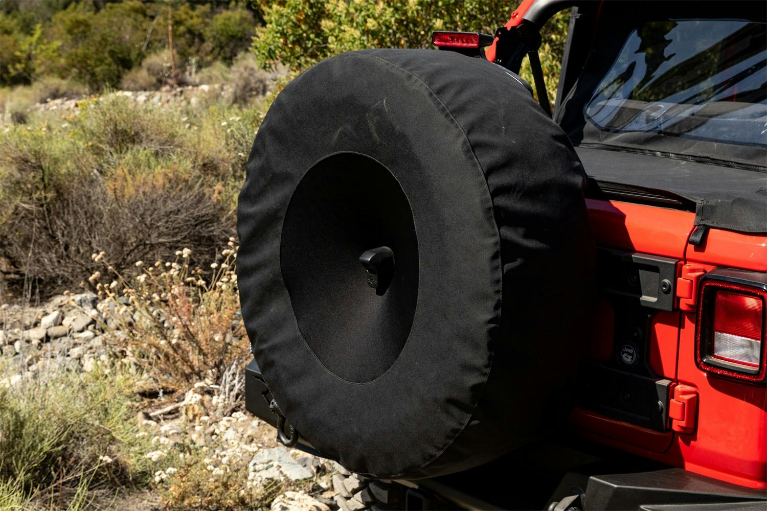 Rampage Products 773555 Tire Cover; w/Camera Slot; 30 in. to 32 in.; Black