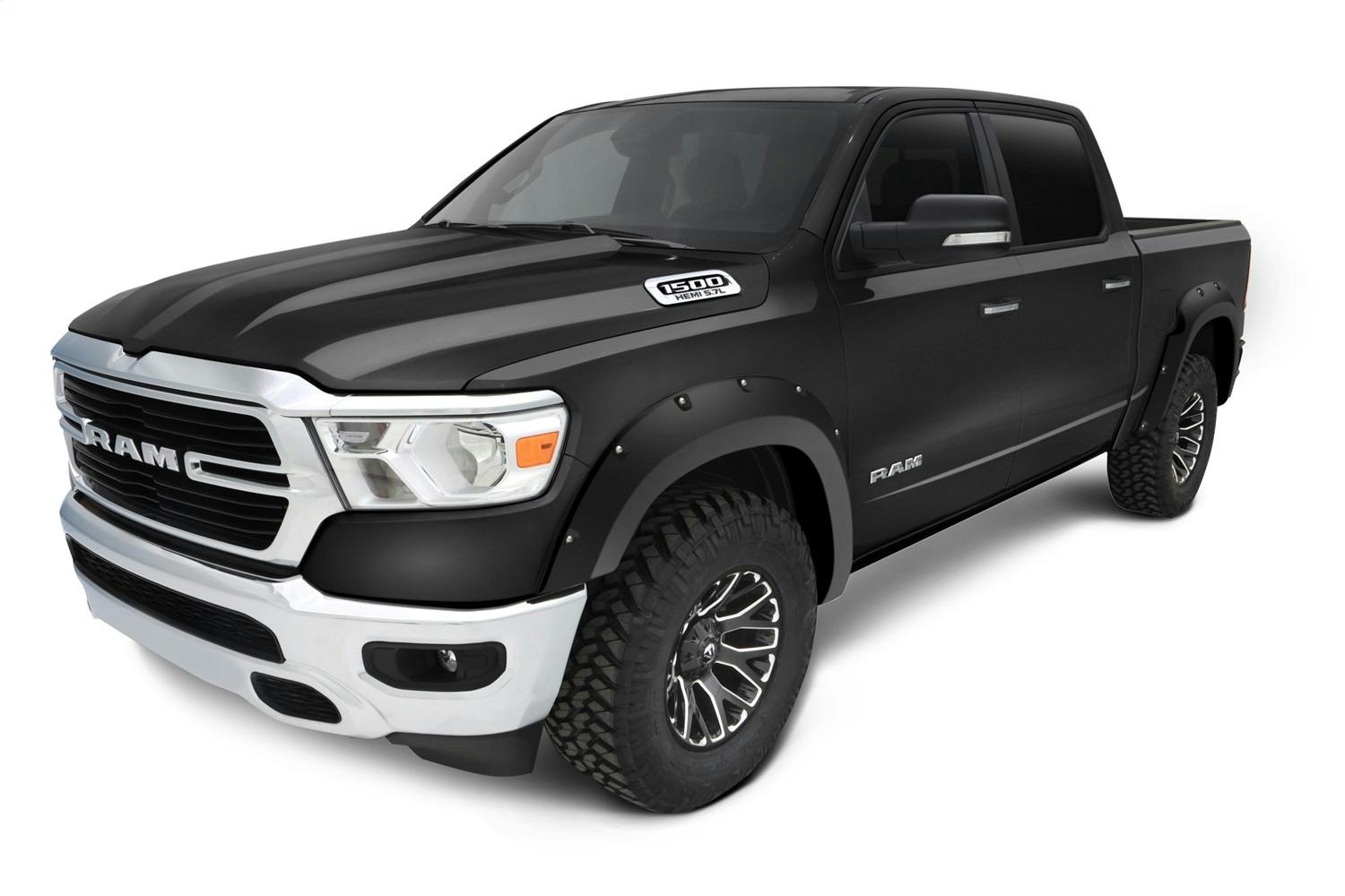 Bushwacker 50924-45 Fender Flares Pocket Style-Color Diamond Blck Crystal PrlCt Smooth Finish 4 Pc