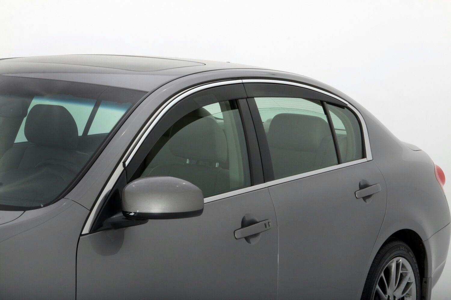 Husky Liners 2886002 Low Profile Ventvisor Deflector; Smoke with Chrome Trim; Outside Mount; 6 pc.