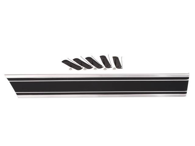 MOLDING, BED, LOWER, FRONT, RH, BLACK, SHORTBED